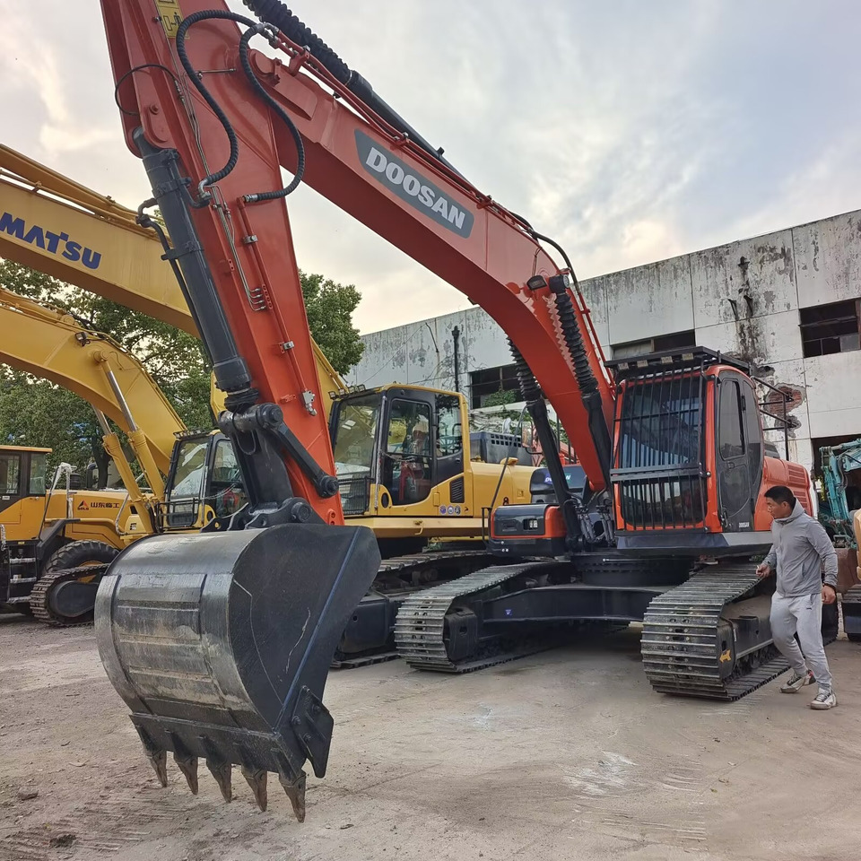 DOOSAN DX300 LC-9C DX300LCA - Гусеничный экскаватор: фото 5 DOOSAN DX300 LC-9C DX300LCA - Гусеничный экскаватор: фото 5