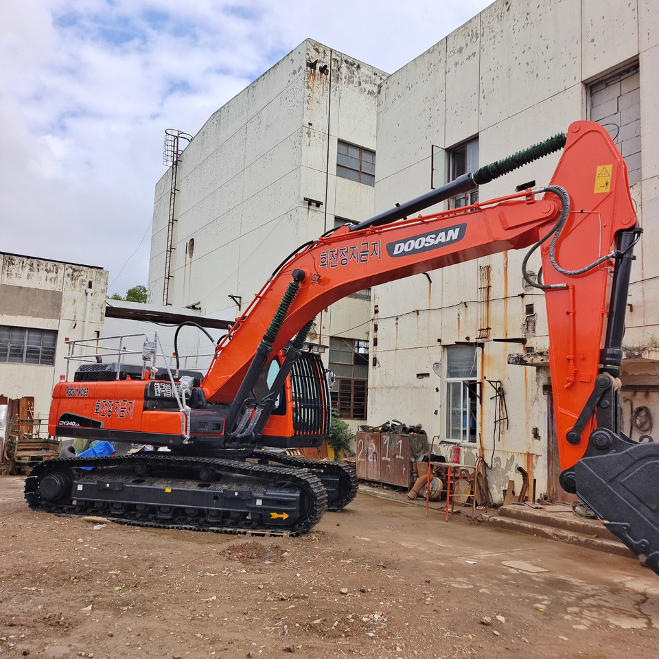 DOOSAN DX340 LC-9C DX340LCA - Гусеничный экскаватор: фото 2 DOOSAN DX340 LC-9C DX340LCA - Гусеничный экскаватор: фото 2