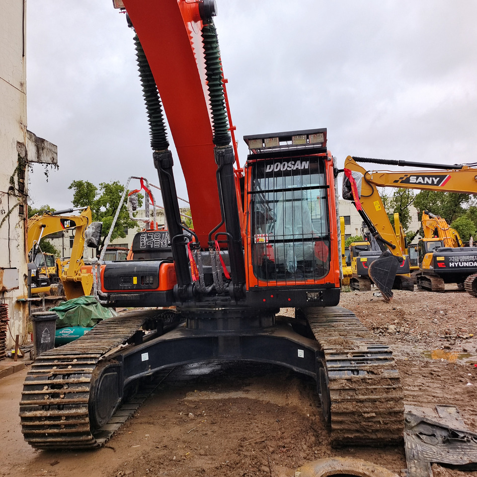 DOOSAN DX340LC-9C DX340 LCA - Гусеничный экскаватор: фото 4 DOOSAN DX340LC-9C DX340 LCA - Гусеничный экскаватор: фото 4