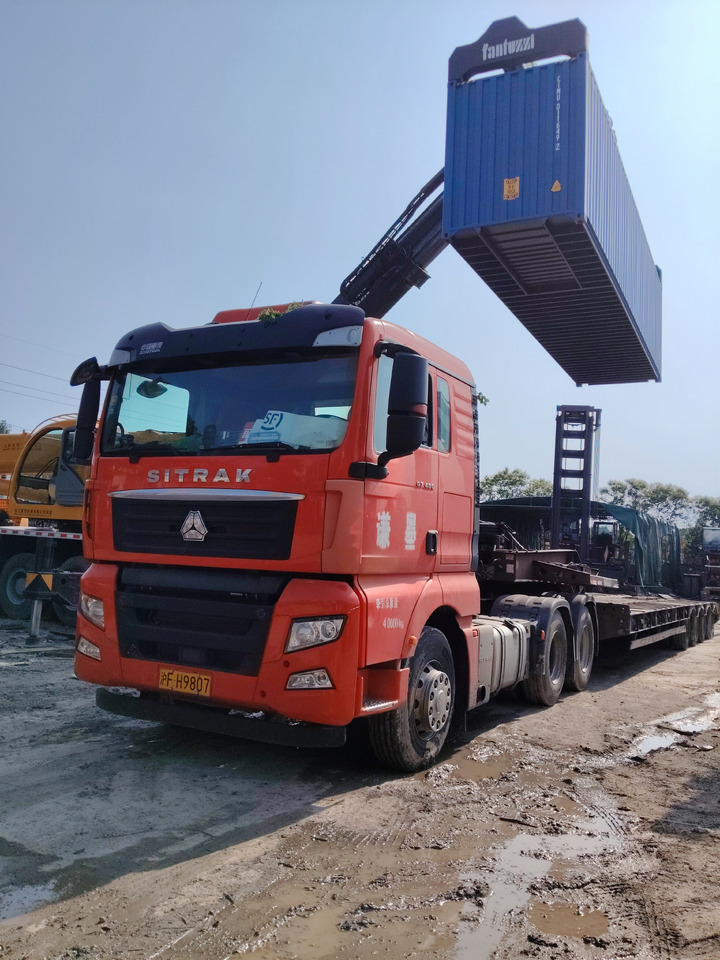 FANTUZZI CS45KM 45 TON REACH STACKER - Ричстакер: фото 2 FANTUZZI CS45KM 45 TON REACH STACKER - Ричстакер: фото 2