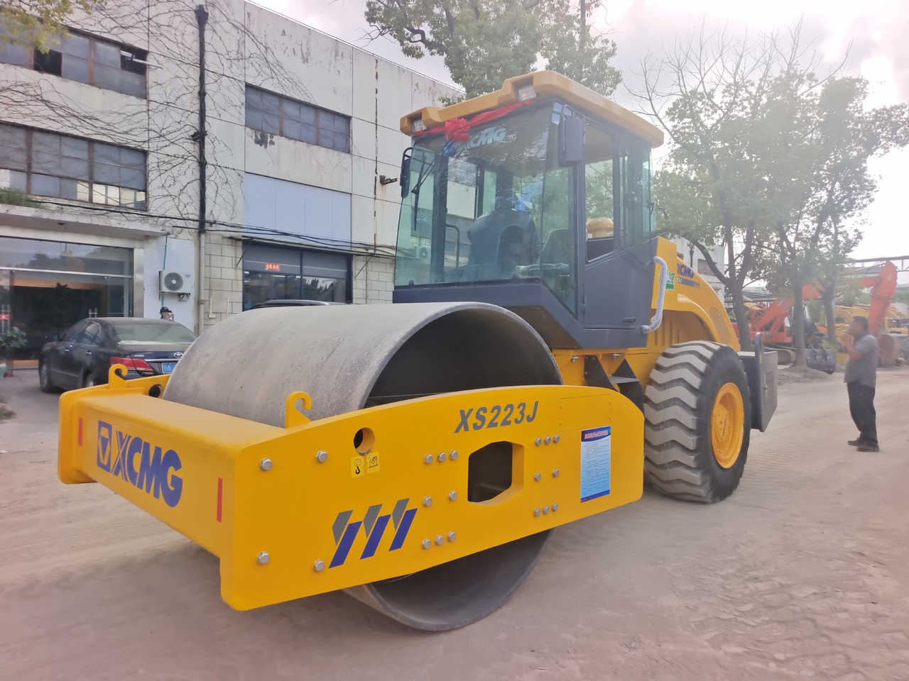 XCMG XS 223J - Дорожный каток: фото 5 XCMG XS 223J - Дорожный каток: фото 5