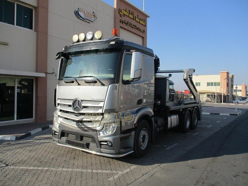 Mercedes-Benz 2642 6×2 Double Skip Loader with HIAB Crane - Погрузчик: фото 1 Mercedes-Benz 2642 6×2 Double Skip Loader with HIAB Crane - Погрузчик: фото 1