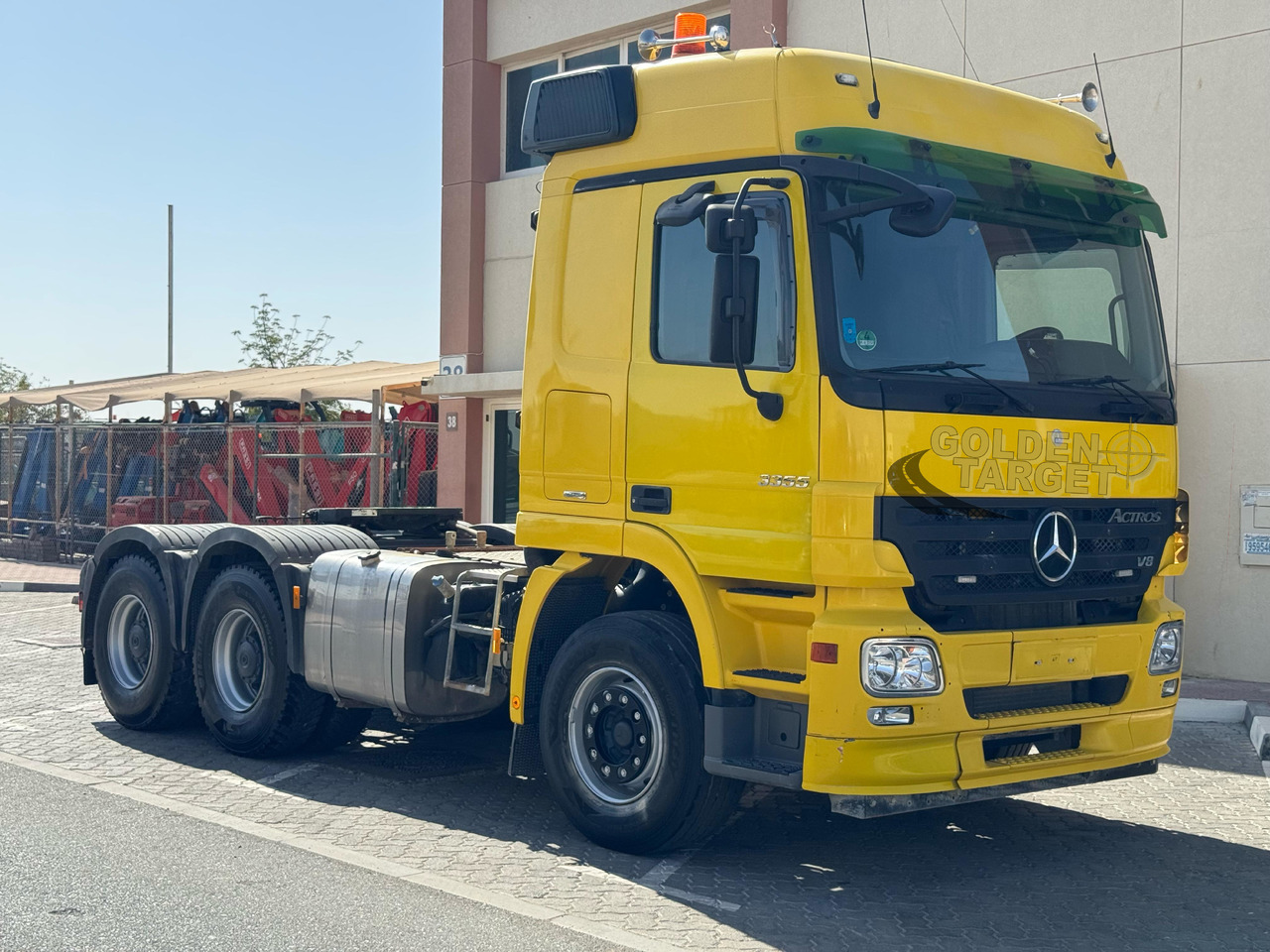 Mercedes Benz ACTROS 3355 6x4 Head Truck - Тягач: фото 1 Mercedes Benz ACTROS 3355 6x4 Head Truck - Тягач: фото 1