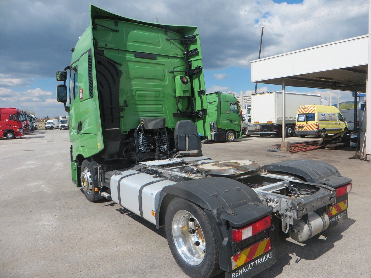 Renault T520 HSC 4x2Tractor mega Retarder PeterPan - Тягач: фото 4 Renault T520 HSC 4x2Tractor mega Retarder PeterPan - Тягач: фото 4