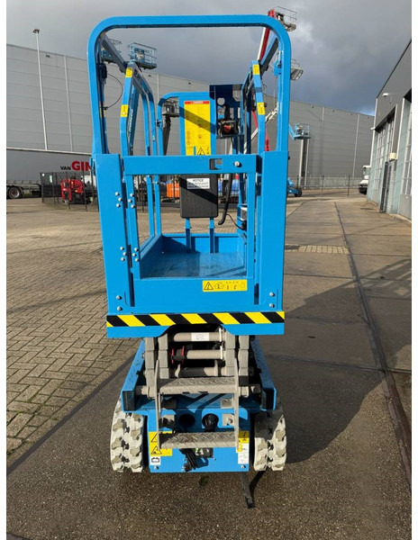 Fronteq FS0507T - Ножничный подъемник: фото 3 Fronteq FS0507T - Ножничный подъемник: фото 3