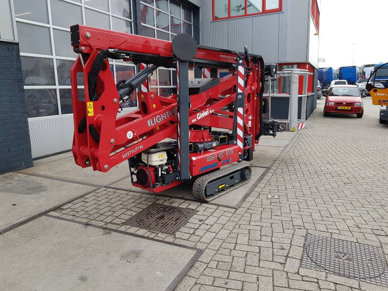 Hinowa Lightlift 17.75 III S - Коленчатый подъемник: фото 2 Hinowa Lightlift 17.75 III S - Коленчатый подъемник: фото 2