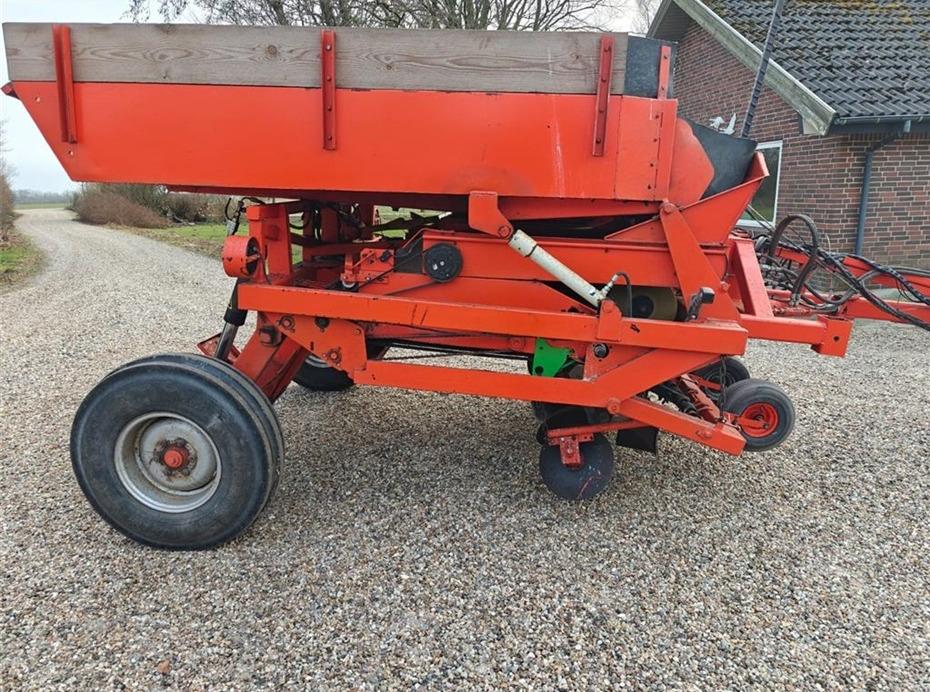 Structural 3 rækket - Картофелесажалка: фото 3 Structural 3 rækket - Картофелесажалка: фото 3