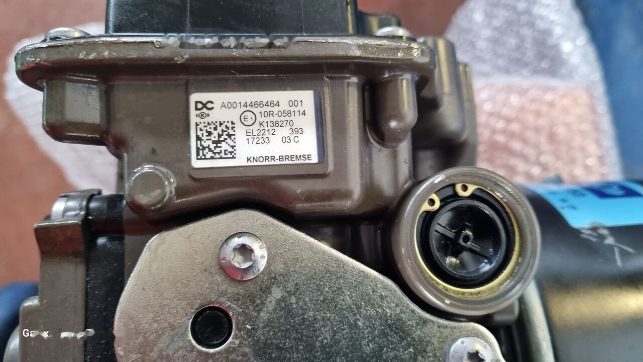 Knorr-Bremse AIR DRYER UNIT EAPU K138270 Mercedes-Benz ACTROS MP4 EURO 6 - Блок управления для Грузовиков: фото 2 Knorr-Bremse AIR DRYER UNIT EAPU K138270 Mercedes-Benz ACTROS MP4 EURO 6 - Блок управления для Грузовиков: фото 2