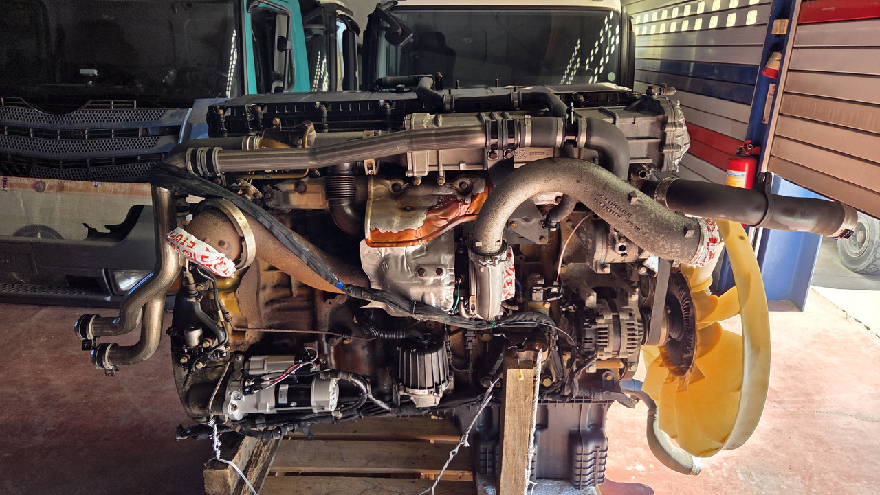 MERCEDES-BENZ ACTROS MP4 OM 471 LA EURO 6 - Двигатель для Грузовиков: фото 5 MERCEDES-BENZ ACTROS MP4 OM 471 LA EURO 6 - Двигатель для Грузовиков: фото 5