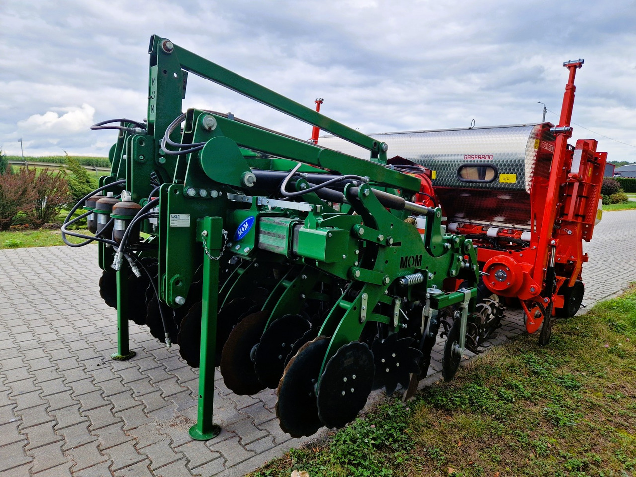 MASCHIO GASPARDO + Moretto MOM MAGA 6R + Strip Hawk - Сеялка точного высева: фото 5 MASCHIO GASPARDO + Moretto MOM MAGA 6R + Strip Hawk - Сеялка точного высева: фото 5