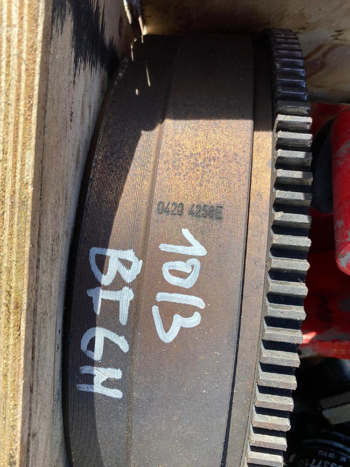 Deutz BF6M1013 - Двигатель и запчасти для Строительной техники: фото 4 Deutz BF6M1013 - Двигатель и запчасти для Строительной техники: фото 4