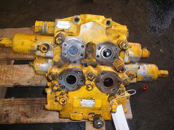 Hanomag 66 C - Гидравлический клапан для Строительной техники: фото 2 Hanomag 66 C - Гидравлический клапан для Строительной техники: фото 2