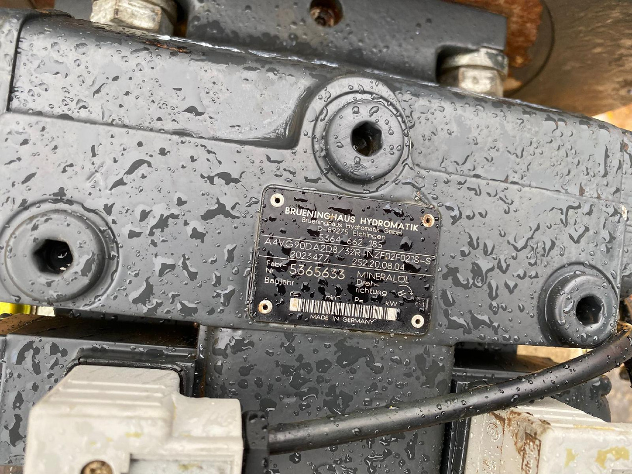 Hydromatik A4VG 90 aus Furukawa 320 E - Гидравлический насос для Строительной техники: фото 2 Hydromatik A4VG 90 aus Furukawa 320 E - Гидравлический насос для Строительной техники: фото 2