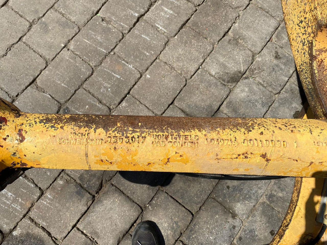 Liebherr L 564 - Стрела: фото 4 Liebherr L 564 - Стрела: фото 4