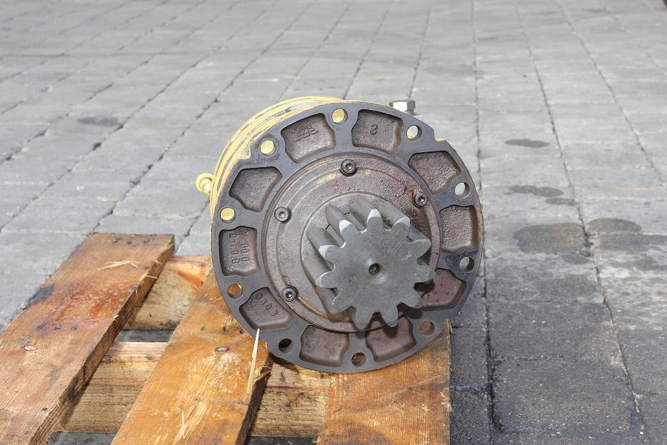 Transmital-Bonfigioli 705 T2 - Поворотный редуктор для Строительной техники: фото 5 Transmital-Bonfigioli 705 T2 - Поворотный редуктор для Строительной техники: фото 5