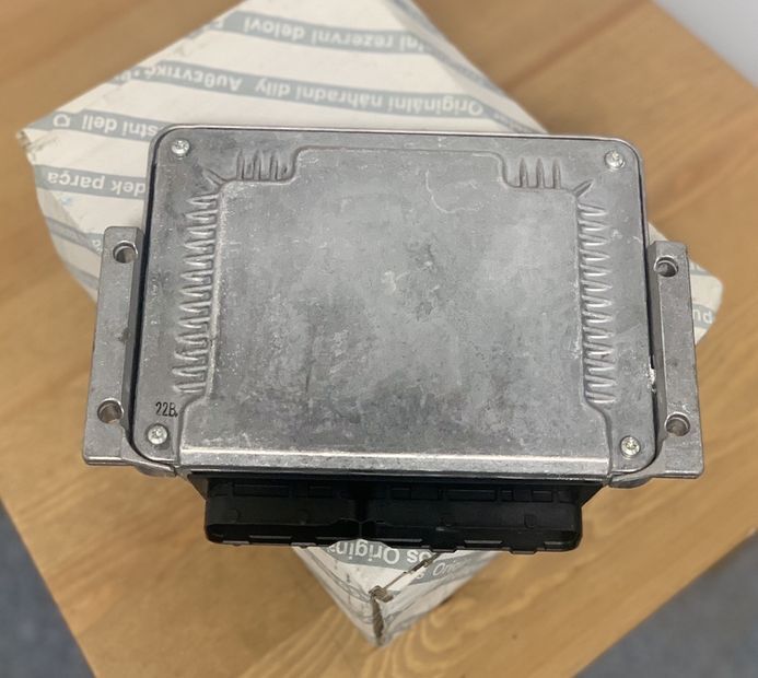 Bosch Sterownik Silnika Engine Control Ducato 2.8 HDI 281011755 for FIAT Ducato Boxer Jumper 2.8HDI 2000 - 2006 Oryginał NOWY commercial vehicle - Блок управления для Фургонов: фото 2 Bosch Sterownik Silnika Engine Control Ducato 2.8 HDI 281011755 for FIAT Ducato Boxer Jumper 2.8HDI 2000 - 2006 Oryginał NOWY commercial vehicle - Блок управления для Фургонов: фото 2