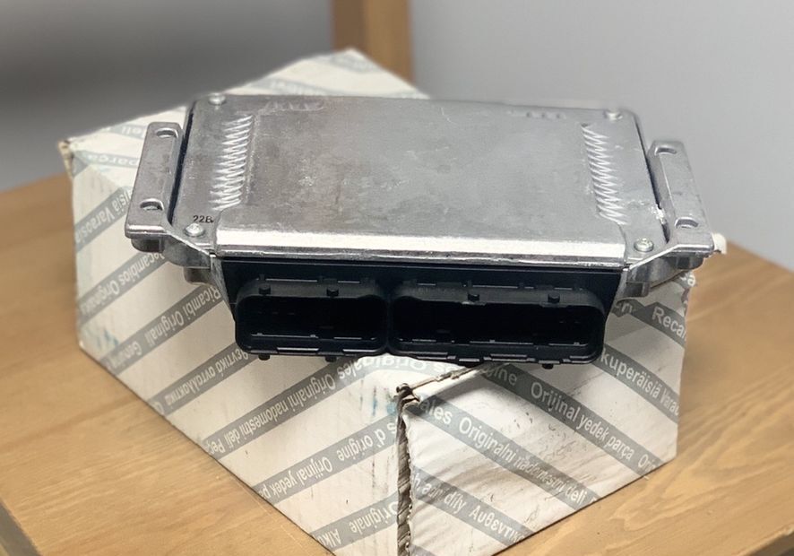 Bosch Sterownik Silnika Engine Control Ducato 2.8 HDI 281011755 for FIAT Ducato Boxer Jumper 2.8HDI 2000 - 2006 Oryginał NOWY commercial vehicle - Блок управления для Фургонов: фото 3 Bosch Sterownik Silnika Engine Control Ducato 2.8 HDI 281011755 for FIAT Ducato Boxer Jumper 2.8HDI 2000 - 2006 Oryginał NOWY commercial vehicle - Блок управления для Фургонов: фото 3