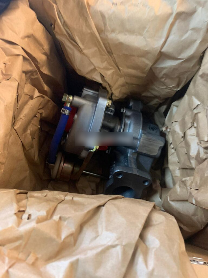 Citroen Nowa Turbosprężarka K03-009 / 53039880009 Peugeot 206 307 406 C5  for Citroen C5 car - Турбина для Легковых автомобилей: фото 3 Citroen Nowa Turbosprężarka K03-009 / 53039880009 Peugeot 206 307 406 C5  for Citroen C5 car - Турбина для Легковых автомобилей: фото 3