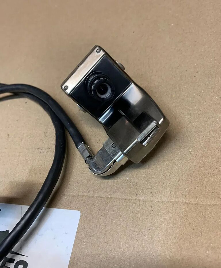 Nowy Zestaw Moduł, Sterownik Kamery Volvo FH4 21723757 / 2120292 - Блок управления для Грузовиков: фото 3 Nowy Zestaw Moduł, Sterownik Kamery Volvo FH4 21723757 / 2120292 - Блок управления для Грузовиков: фото 3