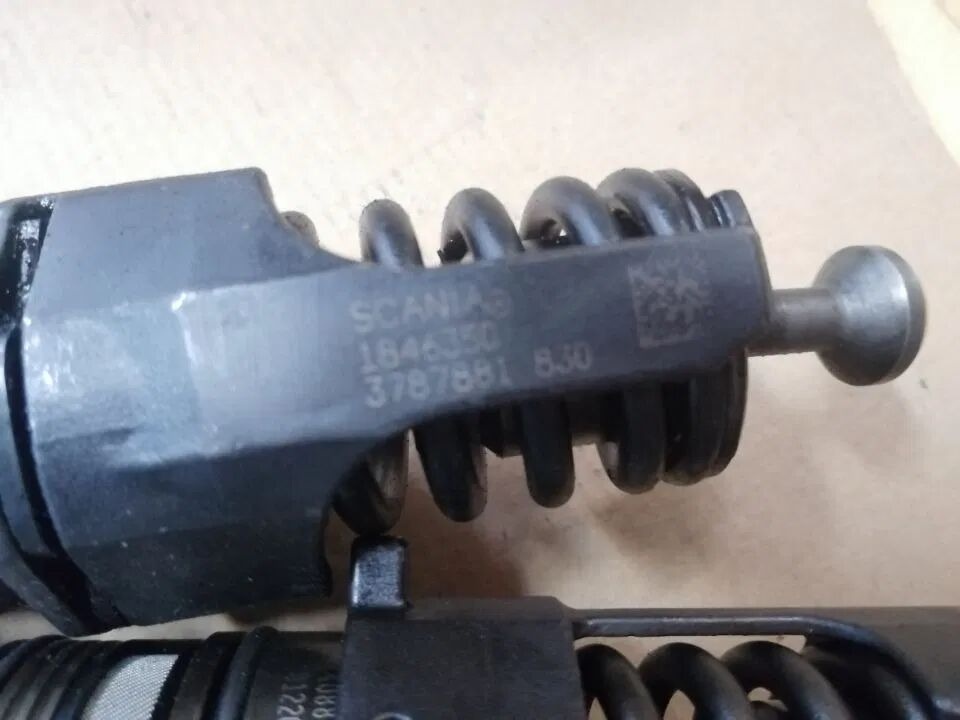 Pompowtrsykiwacz SCANIA 1846350 / 3787881 830 - Распределитель впрыска для Грузовиков: фото 2 Pompowtrsykiwacz SCANIA 1846350 / 3787881 830 - Распределитель впрыска для Грузовиков: фото 2