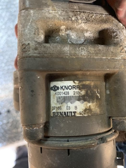 Zawór hamulcowy Oryginał Hurt K001428 Renault Magnum 440 DXI - Клапан для Грузовиков: фото 3 Zawór hamulcowy Oryginał Hurt K001428 Renault Magnum 440 DXI - Клапан для Грузовиков: фото 3