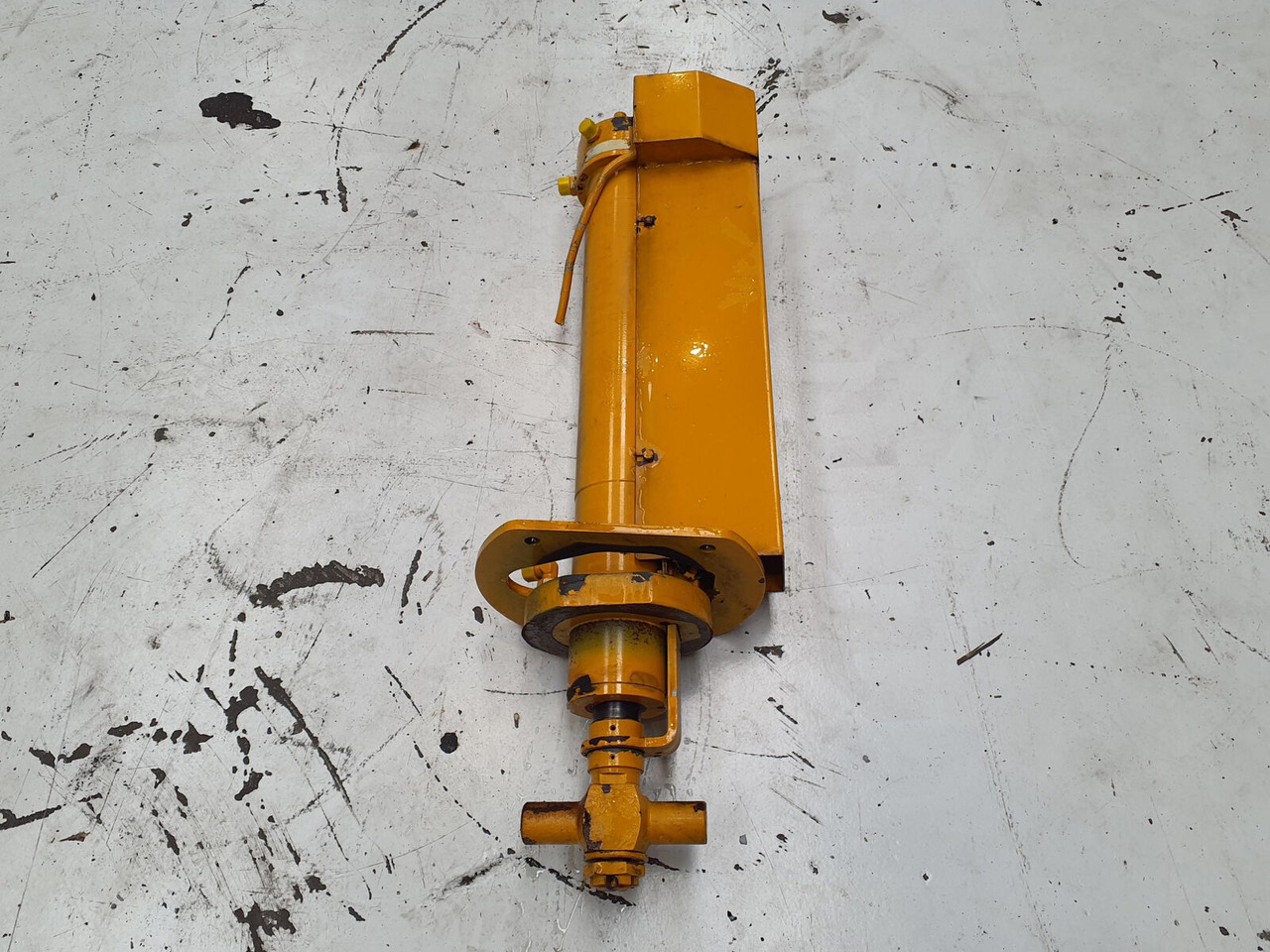 FAUN ATF 45-3 counterweight cylinder - Гидравлический цилиндр для Кранов: фото 3 FAUN ATF 45-3 counterweight cylinder - Гидравлический цилиндр для Кранов: фото 3