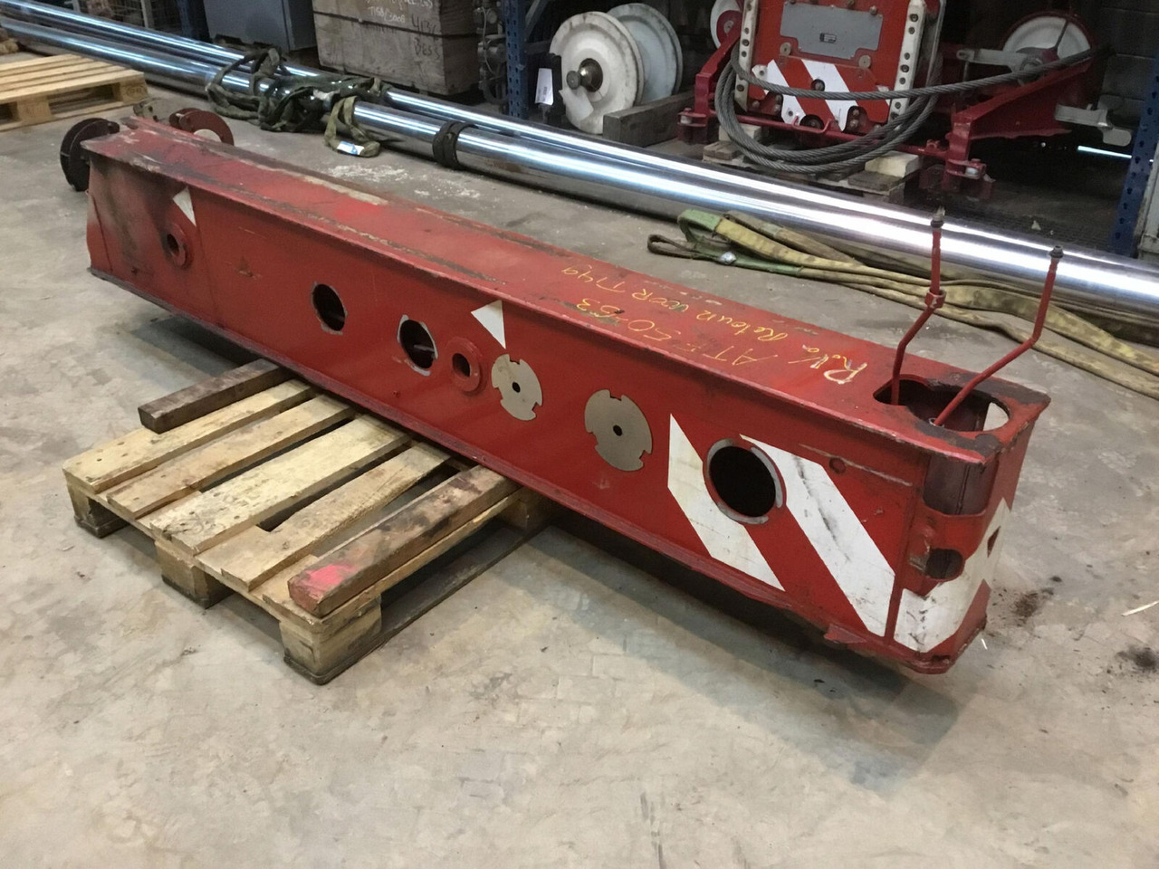 FAUN ATF 50G-3 outrigger beam front - Подвеска для Мобильных кранов: фото 1 FAUN ATF 50G-3 outrigger beam front - Подвеска для Мобильных кранов: фото 1