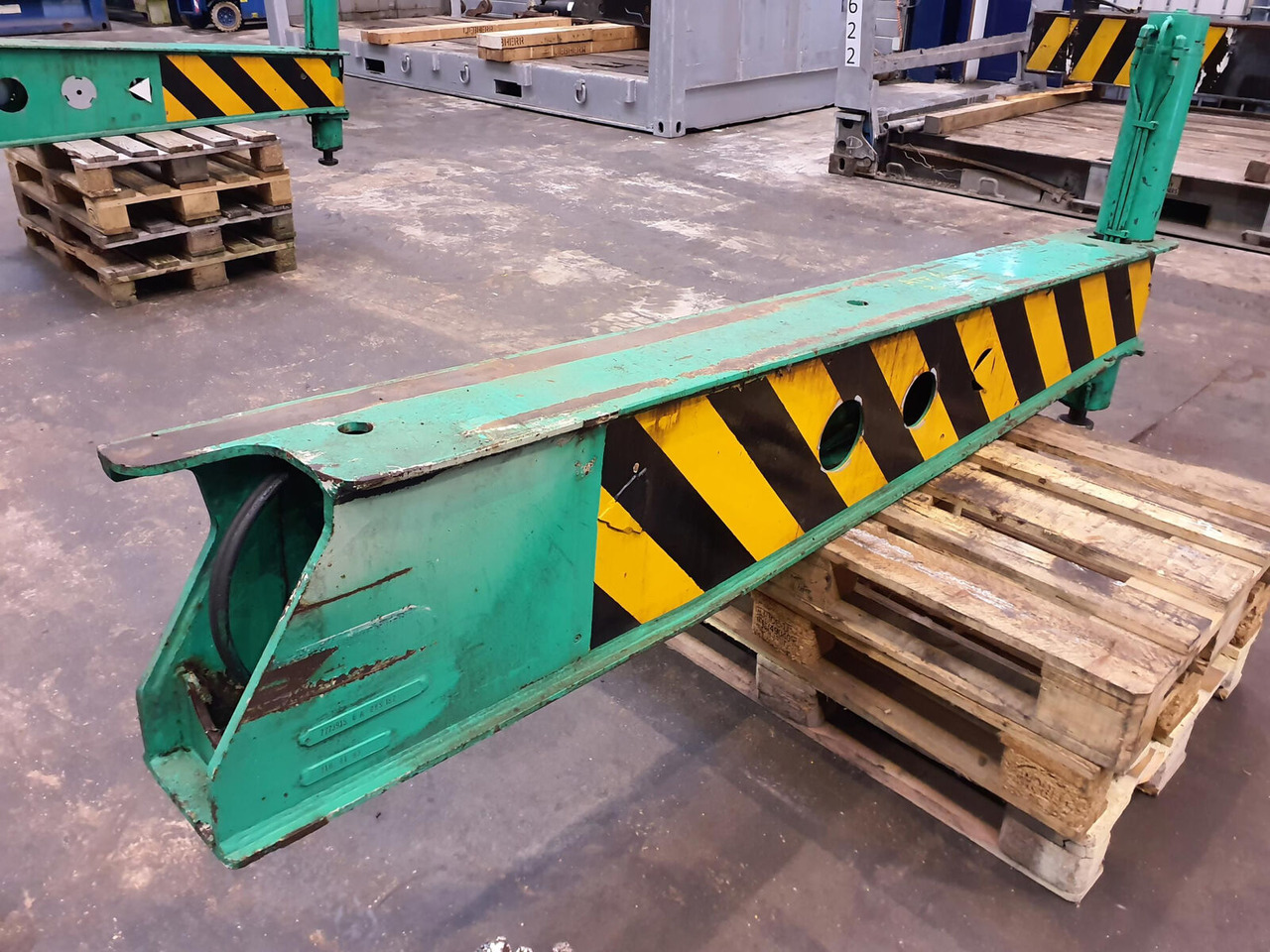 FAUN ATF 60-3 rear outrigger beam - Подвеска для Мобильных кранов: фото 3 FAUN ATF 60-3 rear outrigger beam - Подвеска для Мобильных кранов: фото 3