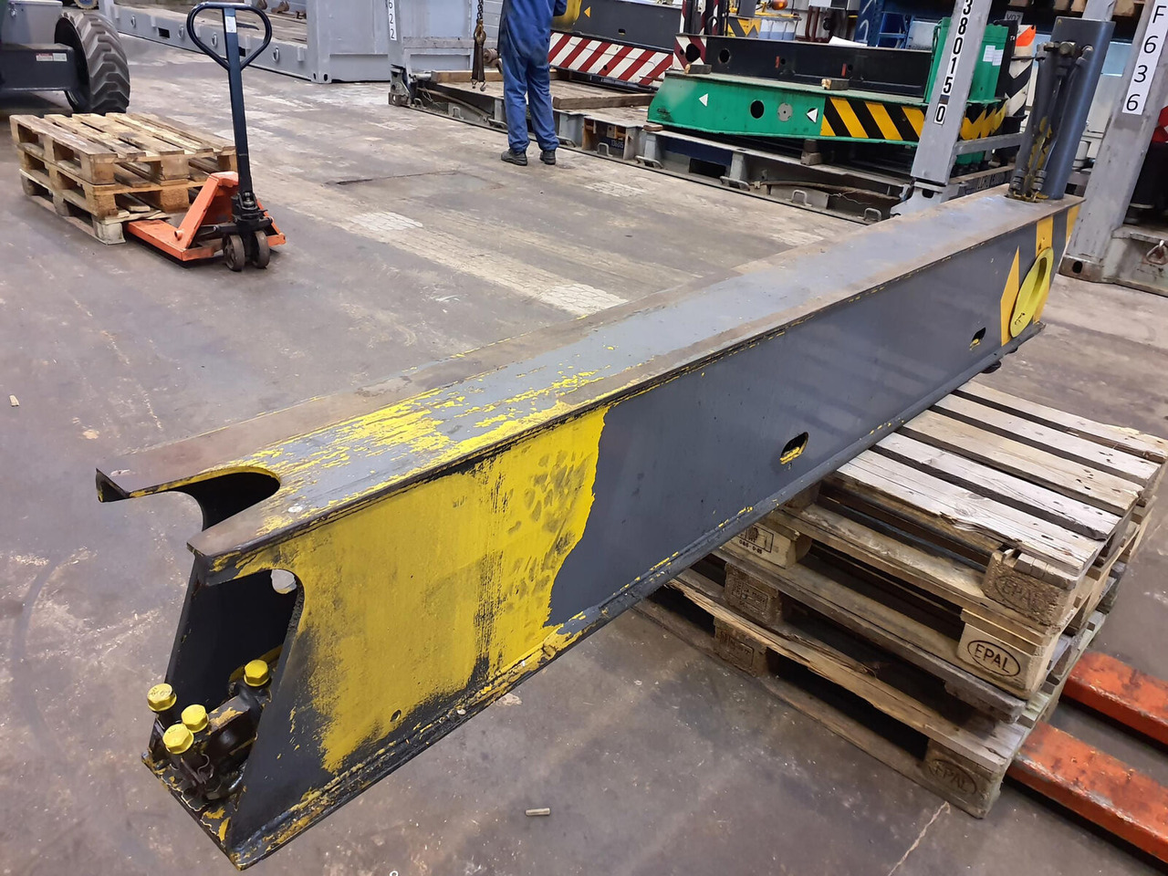 FAUN RTF 50-3 outrigger beam front complete - Подвеска для Мобильных кранов: фото 4 FAUN RTF 50-3 outrigger beam front complete - Подвеска для Мобильных кранов: фото 4