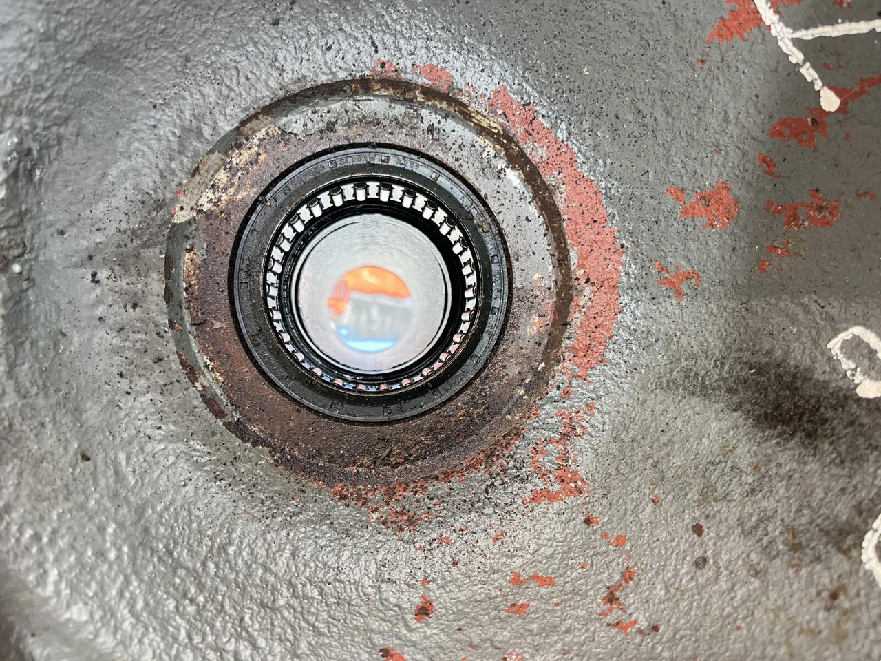 Поворотный кулак для Кранов Grove GMK 3055 Steering knuckle 16 holes axle 3 right: фото 7 Поворотный кулак для Кранов Grove GMK 3055 Steering knuckle 16 holes axle 3 right: фото 7