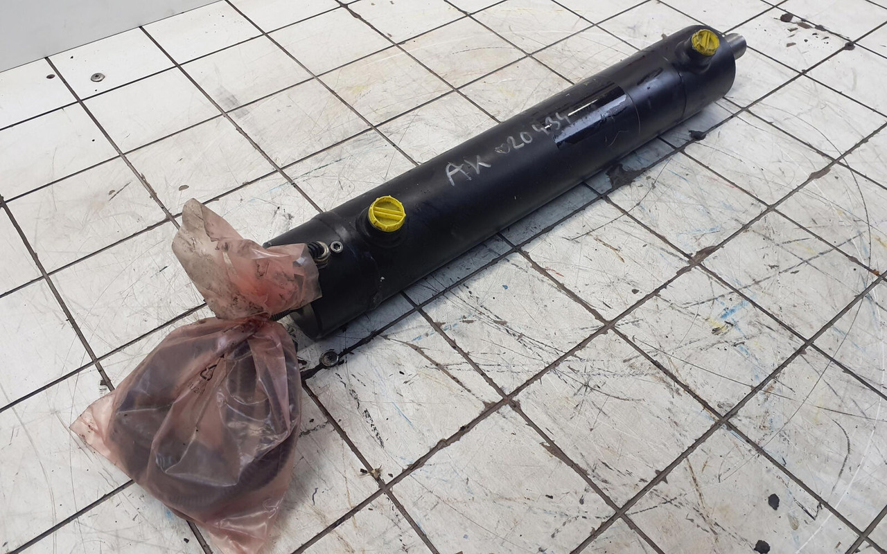 Grove GMK steering cylinder with length sensor - Гидравлический цилиндр для Мобильных кранов: фото 4 Grove GMK steering cylinder with length sensor - Гидравлический цилиндр для Мобильных кранов: фото 4