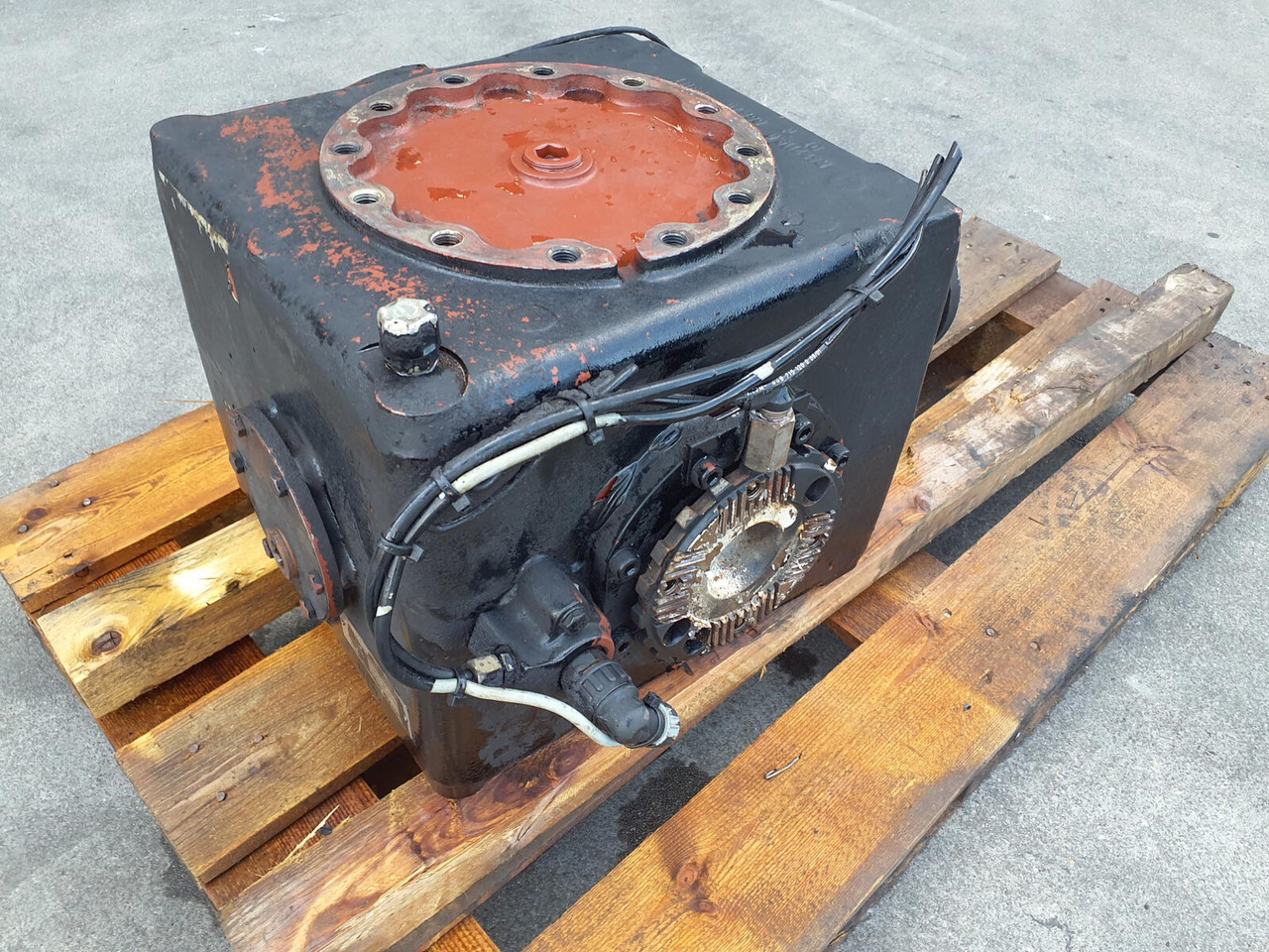 Kessler+Co GMK 3050 Diff box axle 1 - Дифференциал для Мобильных кранов: фото 4 Kessler+Co GMK 3050 Diff box axle 1 - Дифференциал для Мобильных кранов: фото 4