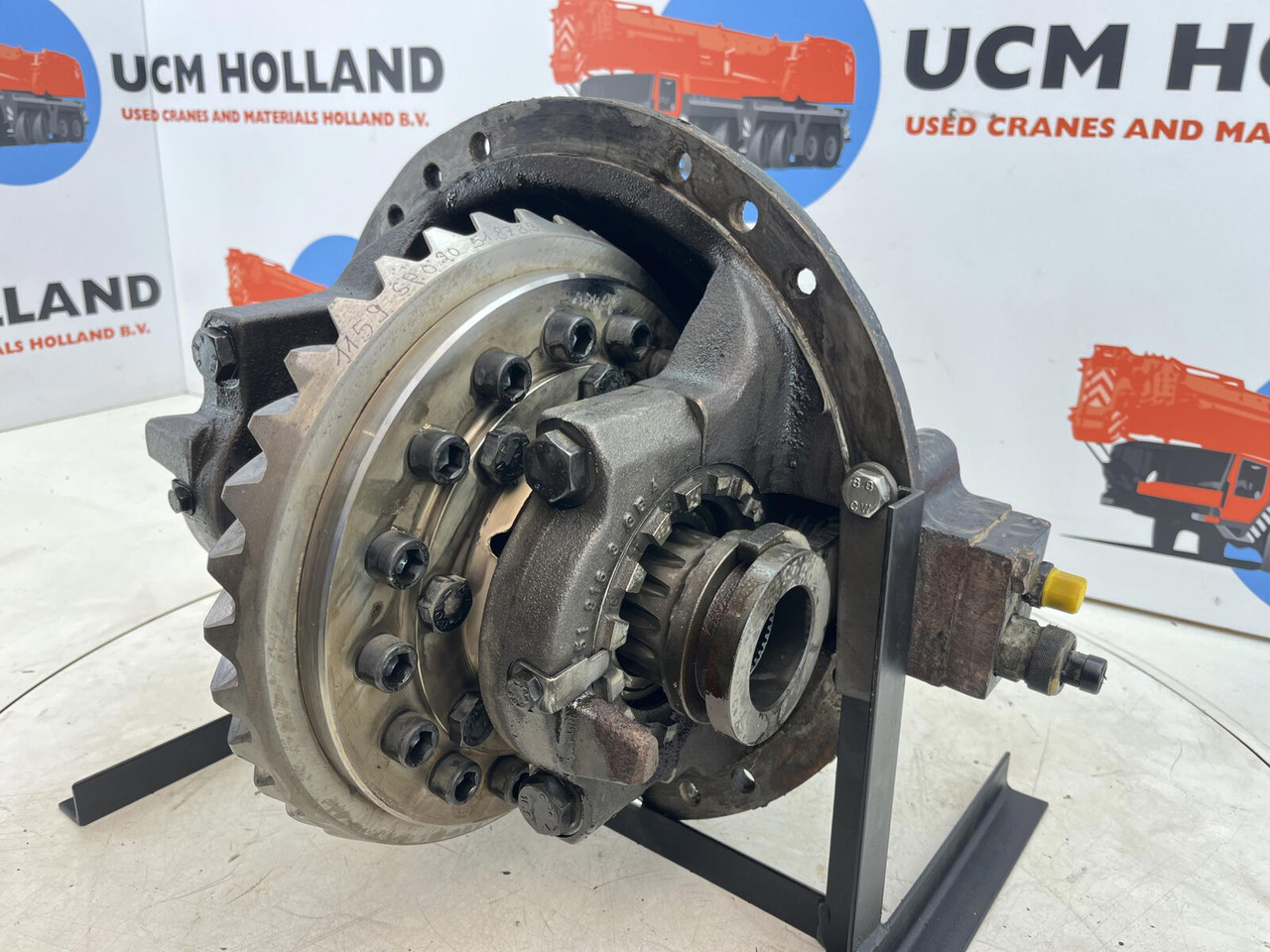 Krupp 70 GMT End differential 17x36 axle 1 - Дифференциал для Мобильных кранов: фото 2 Krupp 70 GMT End differential 17x36 axle 1 - Дифференциал для Мобильных кранов: фото 2