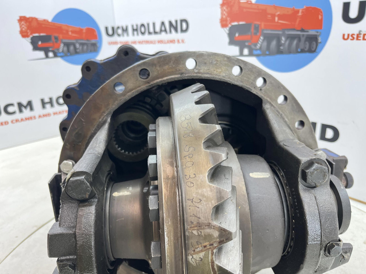 Krupp KMK 5100 Mid differential 13x35 axle 2 - Дифференциал для Мобильных кранов: фото 5 Krupp KMK 5100 Mid differential 13x35 axle 2 - Дифференциал для Мобильных кранов: фото 5
