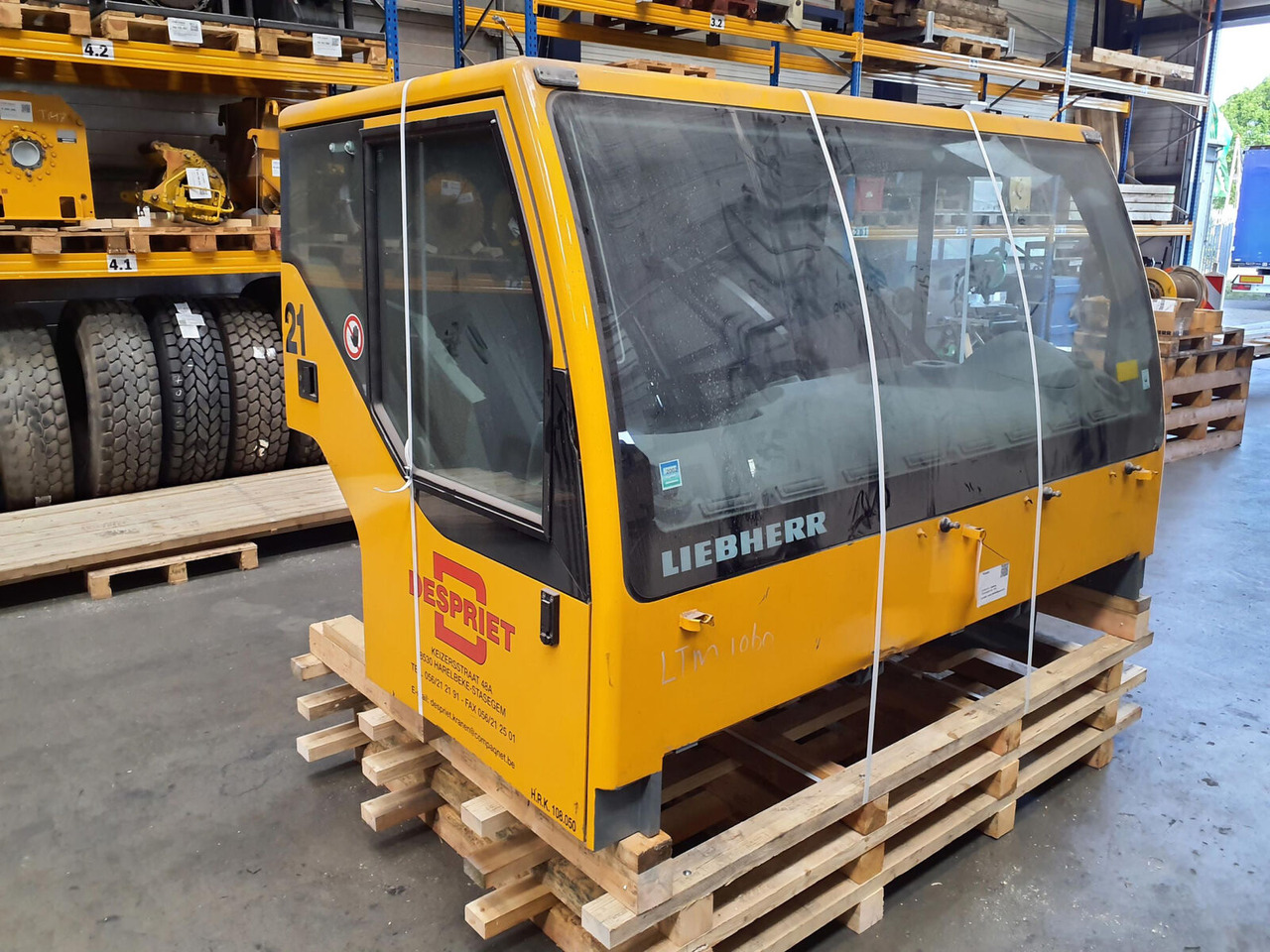 Liebherr LTM 1060-2 lower cabin - Кабина для Мобильных кранов: фото 3 Liebherr LTM 1060-2 lower cabin - Кабина для Мобильных кранов: фото 3