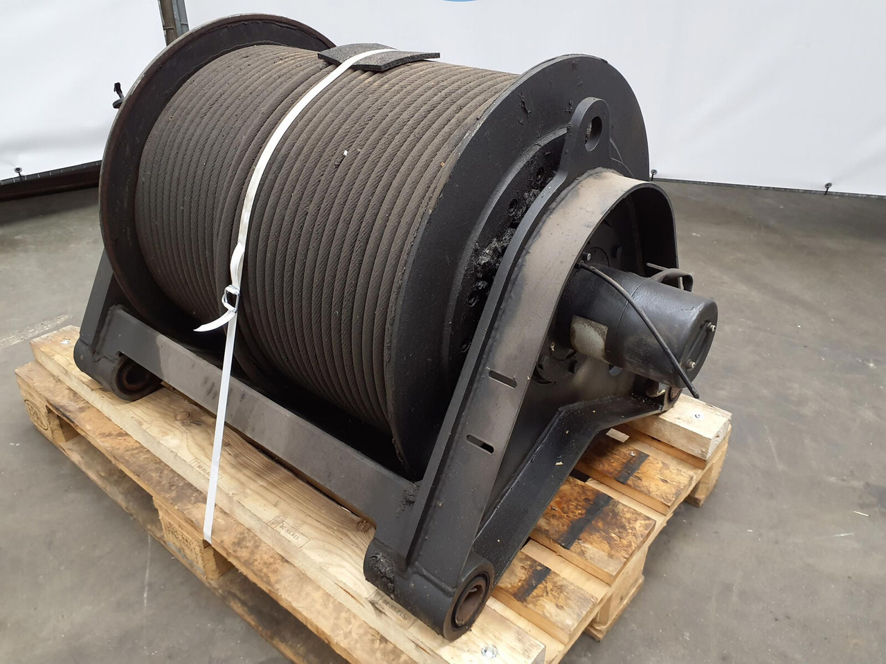 Liebherr LTM 1080-1 winch - Лебёдка для Мобильных кранов: фото 4 Liebherr LTM 1080-1 winch - Лебёдка для Мобильных кранов: фото 4