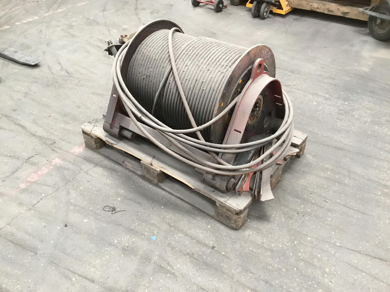 Liebherr LTM 1080-1 winch - Лебёдка для Мобильных кранов: фото 4 Liebherr LTM 1080-1 winch - Лебёдка для Мобильных кранов: фото 4