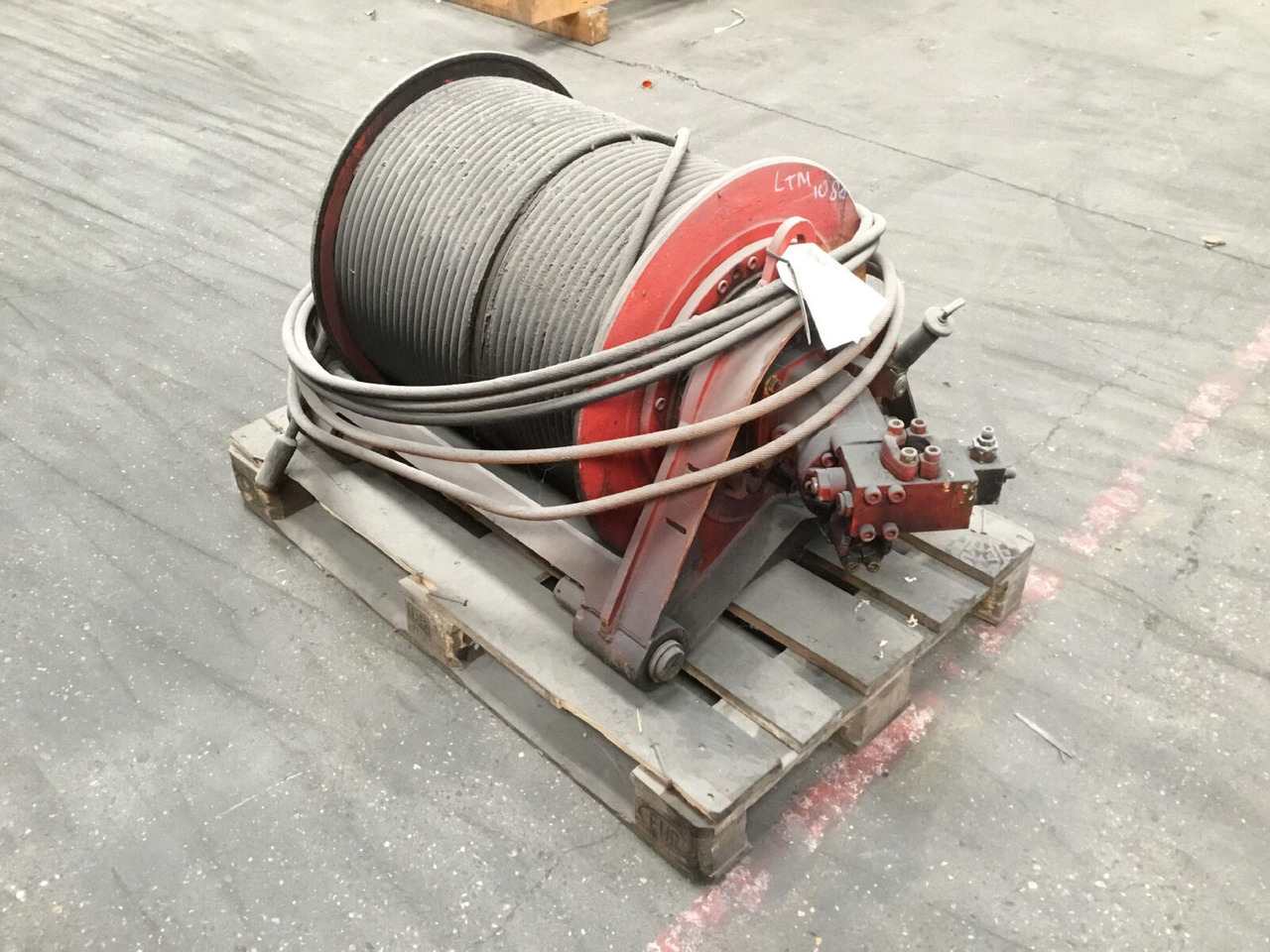 Liebherr LTM 1080-1 winch - Лебёдка для Мобильных кранов: фото 1 Liebherr LTM 1080-1 winch - Лебёдка для Мобильных кранов: фото 1