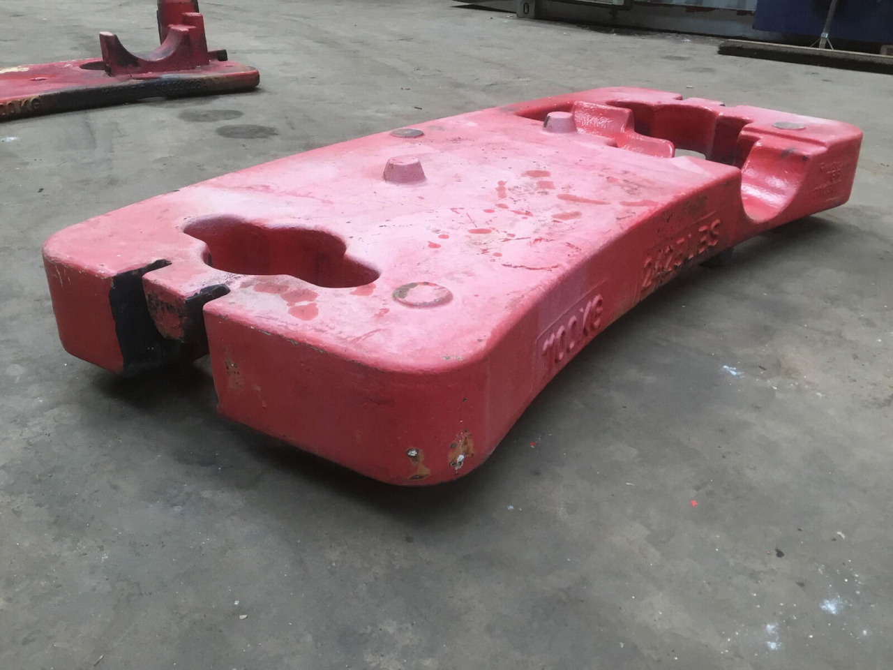 Terex AC 35 counterweight 1,1 ton - Противовес для Мобильных кранов: фото 2 Terex AC 35 counterweight 1,1 ton - Противовес для Мобильных кранов: фото 2