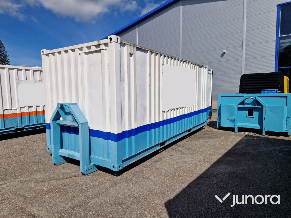 Högtryckspump Med Lastväxlar Container - Насос для воды, Контейнер для мультилифта: фото 1 Högtryckspump Med Lastväxlar Container - Насос для воды, Контейнер для мультилифта: фото 1