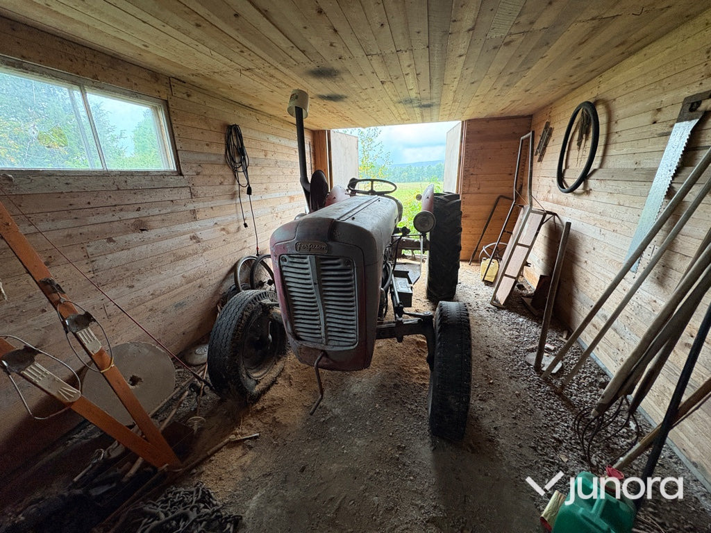 Massey Ferguson FE-35 - Трактор: фото 2 Massey Ferguson FE-35 - Трактор: фото 2
