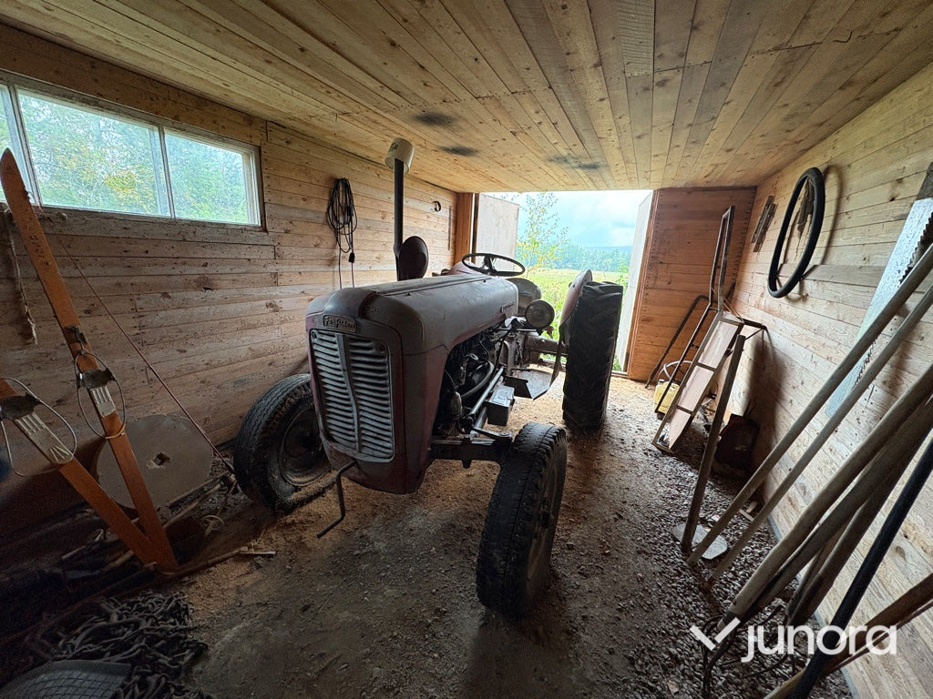 Massey Ferguson FE-35 - Трактор: фото 1 Massey Ferguson FE-35 - Трактор: фото 1
