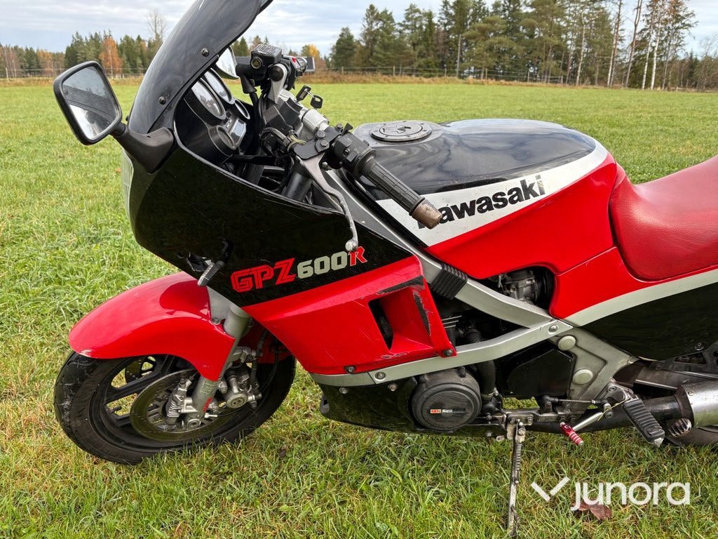 Motorcykel - Kawasaki GPZ600R - Мотоцикл: фото 2 Motorcykel - Kawasaki GPZ600R - Мотоцикл: фото 2