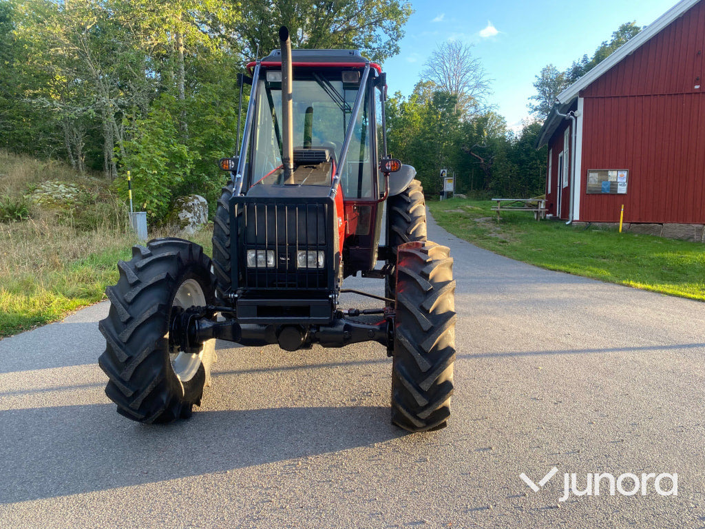 Valtra valmet A95 2003 fullt skogsutrustad - Трактор: фото 2 Valtra valmet A95 2003 fullt skogsutrustad - Трактор: фото 2