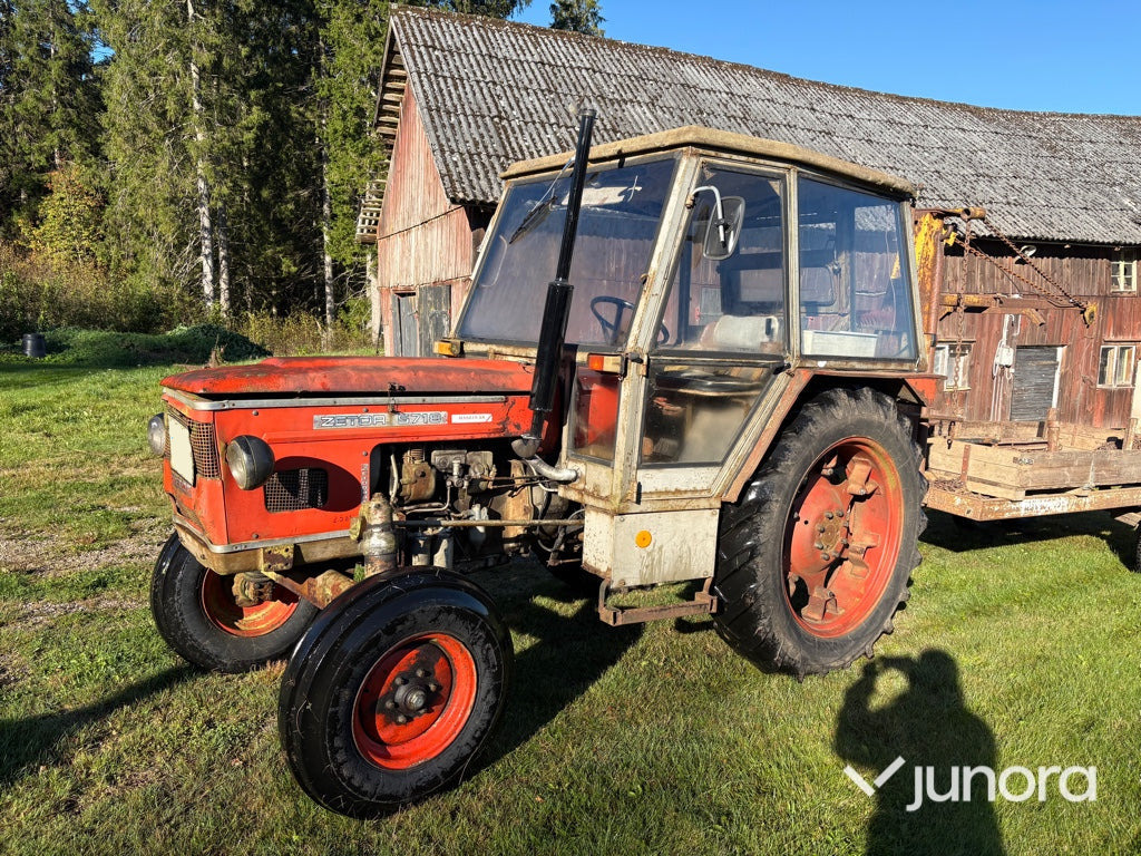 Zetor 5718 - Трактор: фото 3 Zetor 5718 - Трактор: фото 3