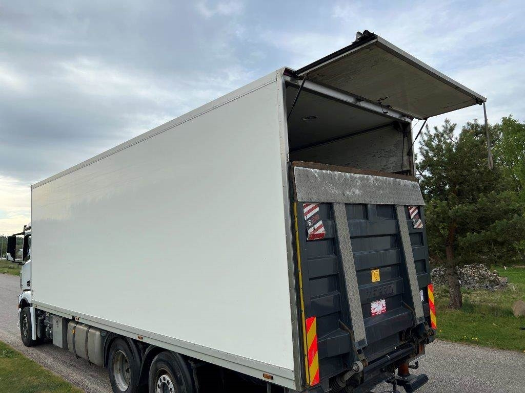 8,4 mtr glasfiber kasse - Xarios 500 - Сменный кузов - фургон: фото 3 8,4 mtr glasfiber kasse - Xarios 500 - Сменный кузов - фургон: фото 3