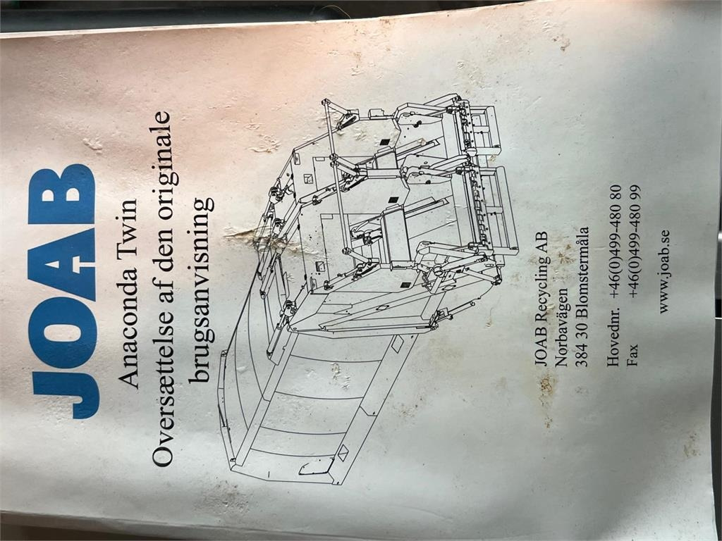 Mercedes-Benz Econic 1827 L - Мусоровоз: фото 2 Mercedes-Benz Econic 1827 L - Мусоровоз: фото 2