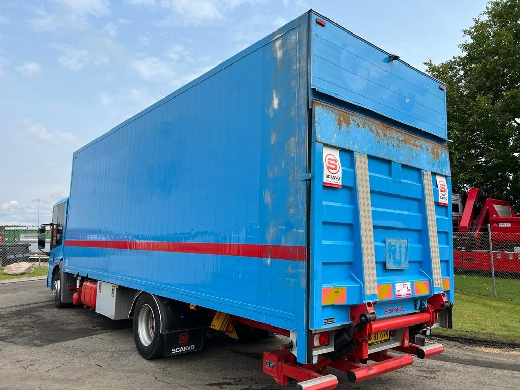 Mercedes-Benz Econic 1827 L - Грузовик с закрытым кузовом: фото 2 Mercedes-Benz Econic 1827 L - Грузовик с закрытым кузовом: фото 2