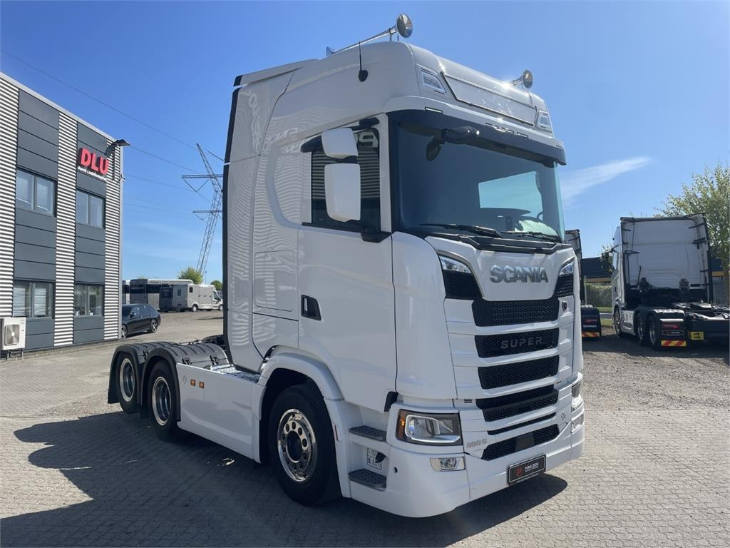 Scania S660 A 6x2 NB 2950 - Тягач: фото 1 Scania S660 A 6x2 NB 2950 - Тягач: фото 1