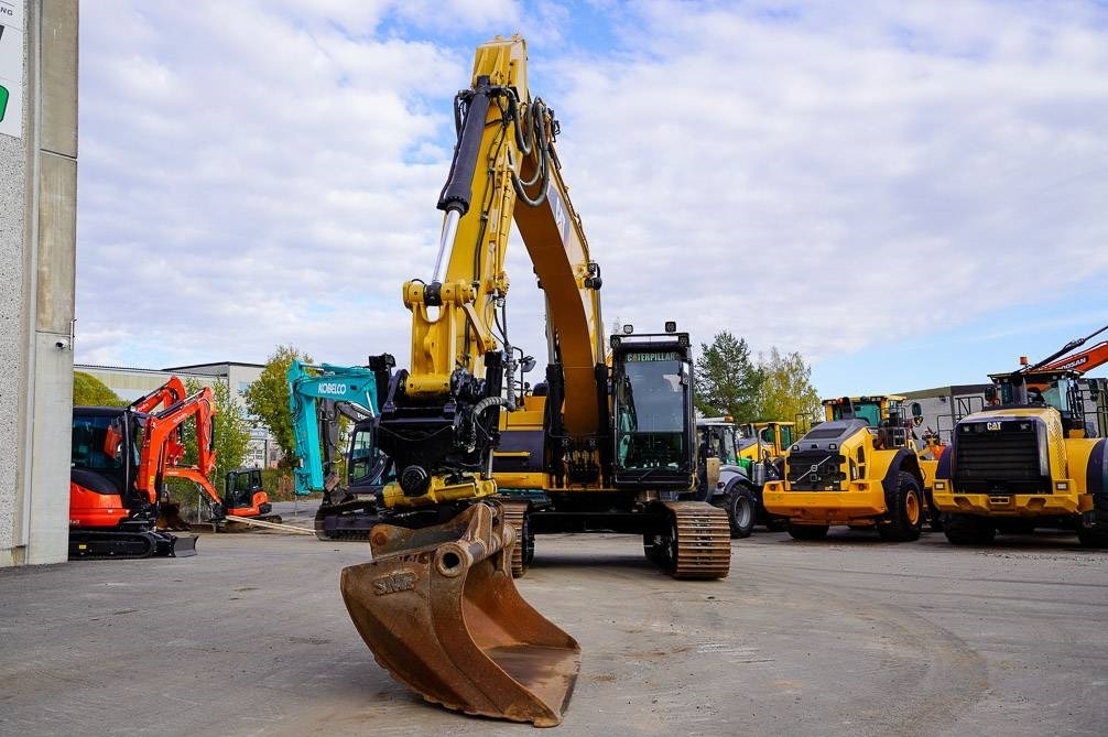 CAT 320ELRR PYÖRITTÄJÄLLÄ - Гусеничный экскаватор: фото 3 CAT 320ELRR PYÖRITTÄJÄLLÄ - Гусеничный экскаватор: фото 3
